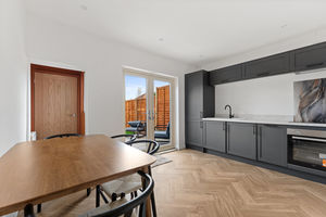 Photo 37- click for photo gallery